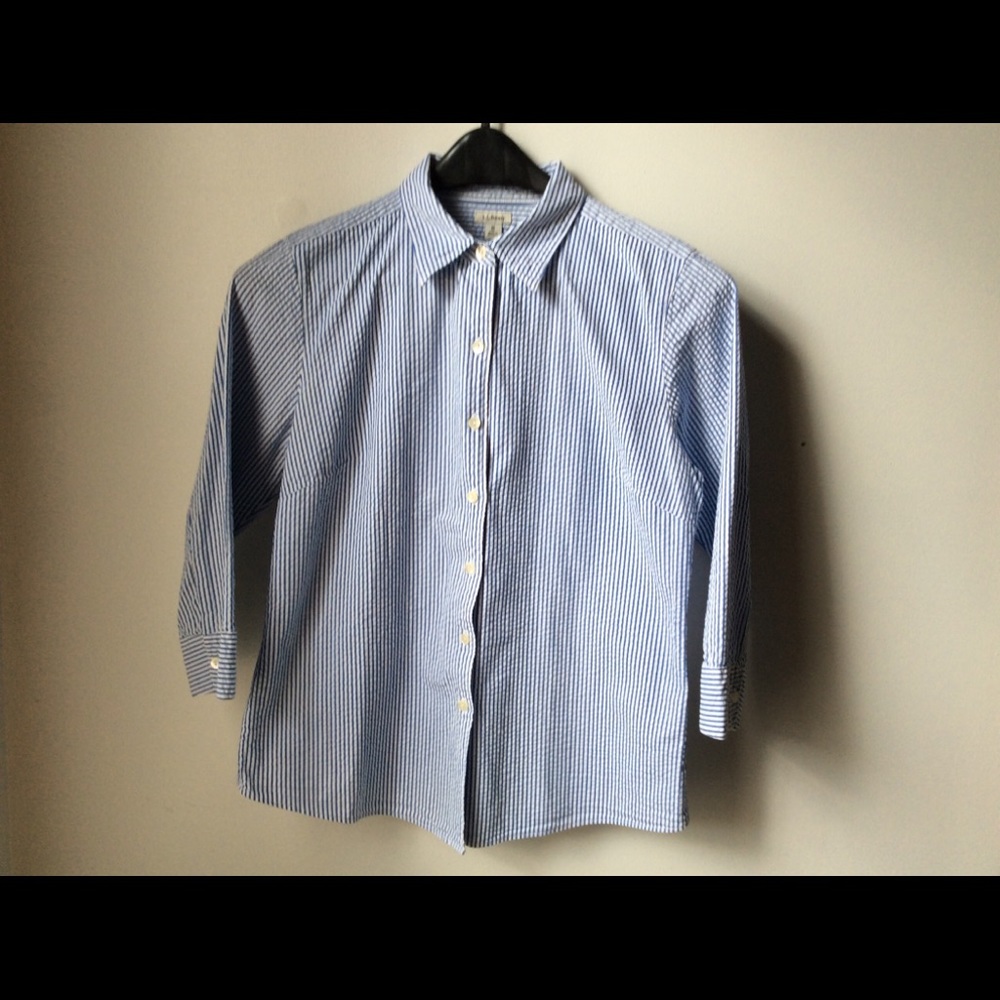 🔵 BUY 1️⃣ GET 1️⃣. FREE L.L. Bean Seersucker Sz M